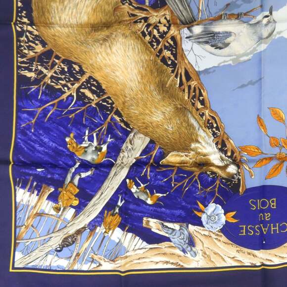 Hermès Carré 90 Forest Hunting Scarf Silk Muffler Women's HERMES - Picture 4 of 12